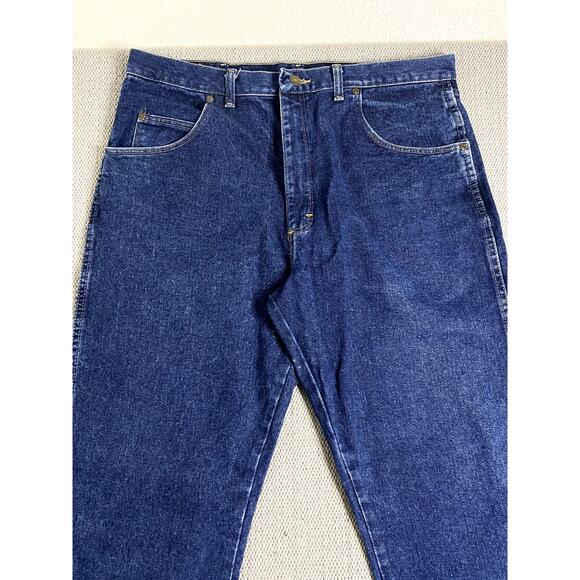 Wrangler Rugged Wear Jeans Mens 38X30 Dark Blue Relaxed Straight - Picture 3 of 12